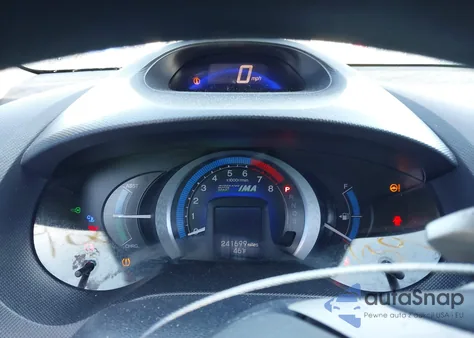 2010 Honda Insight Ex z USA, uszkodzony, nr VIN JHMZE2H7XAS004485